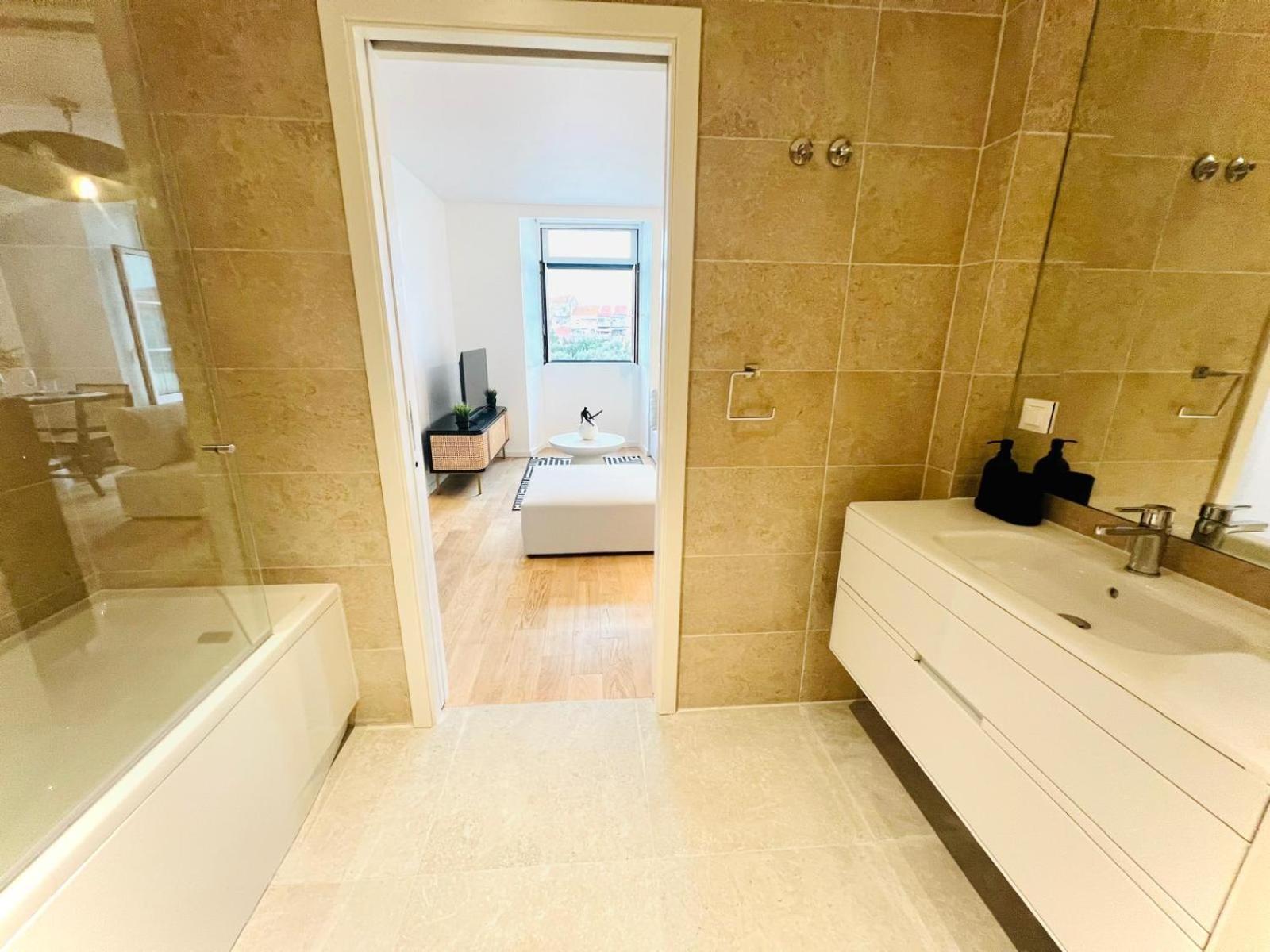 Lisbon Pink House II Beautiful 2 Bedroom Flat In City Center エクステリア 写真